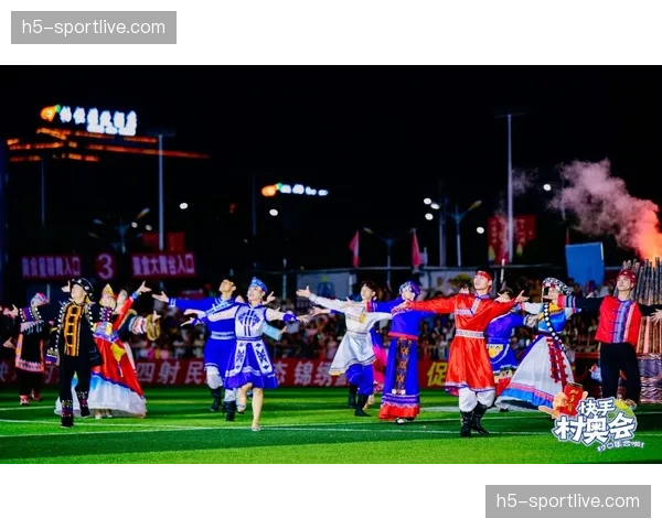 中超赛场响起传统戏曲助威声,融合地方文化特色 中超赛场响起传统戏曲助威声,融合地方文化特色